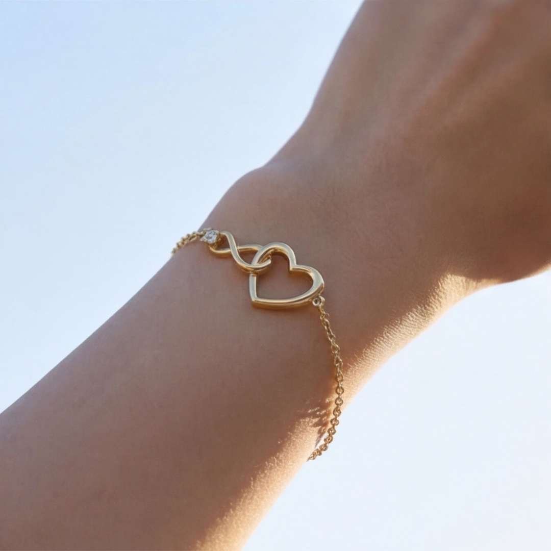 INFINITY HEART SPARKLE BRACELET