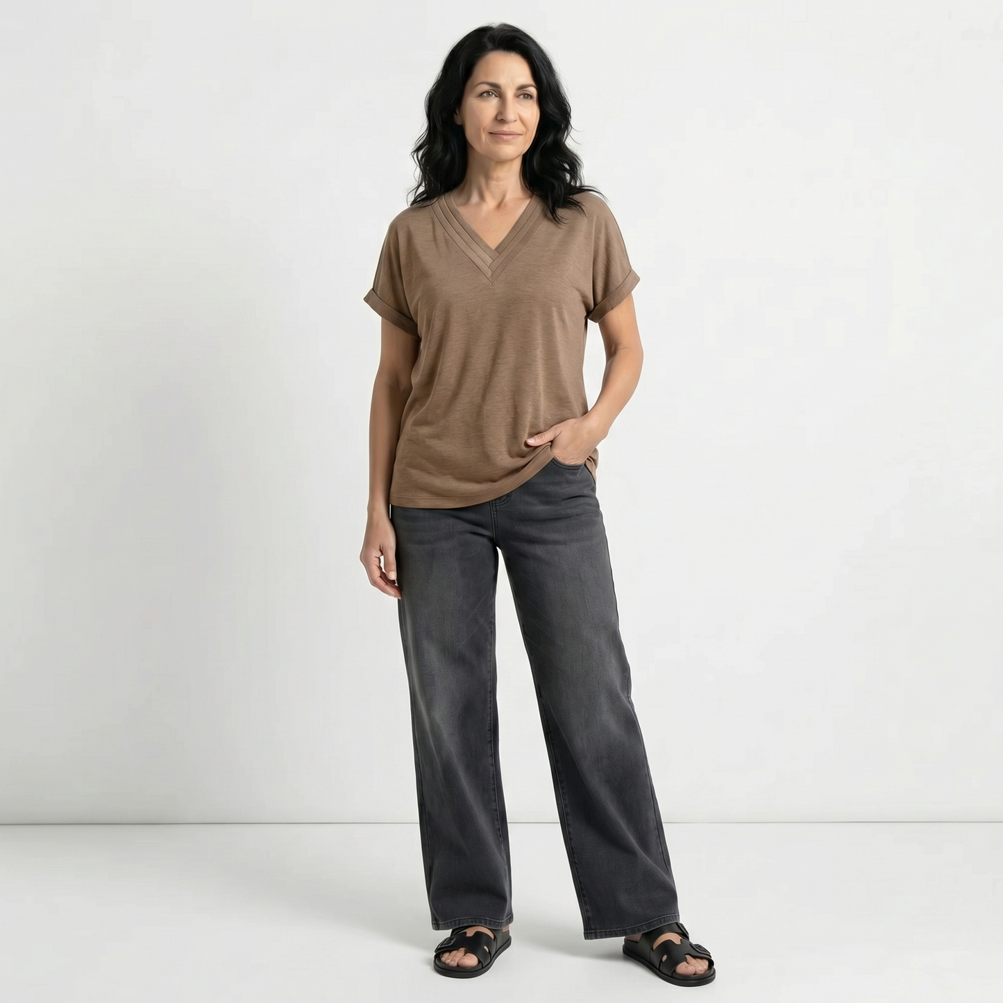 IRIS | TRICOU LEJER DECOLTEU V