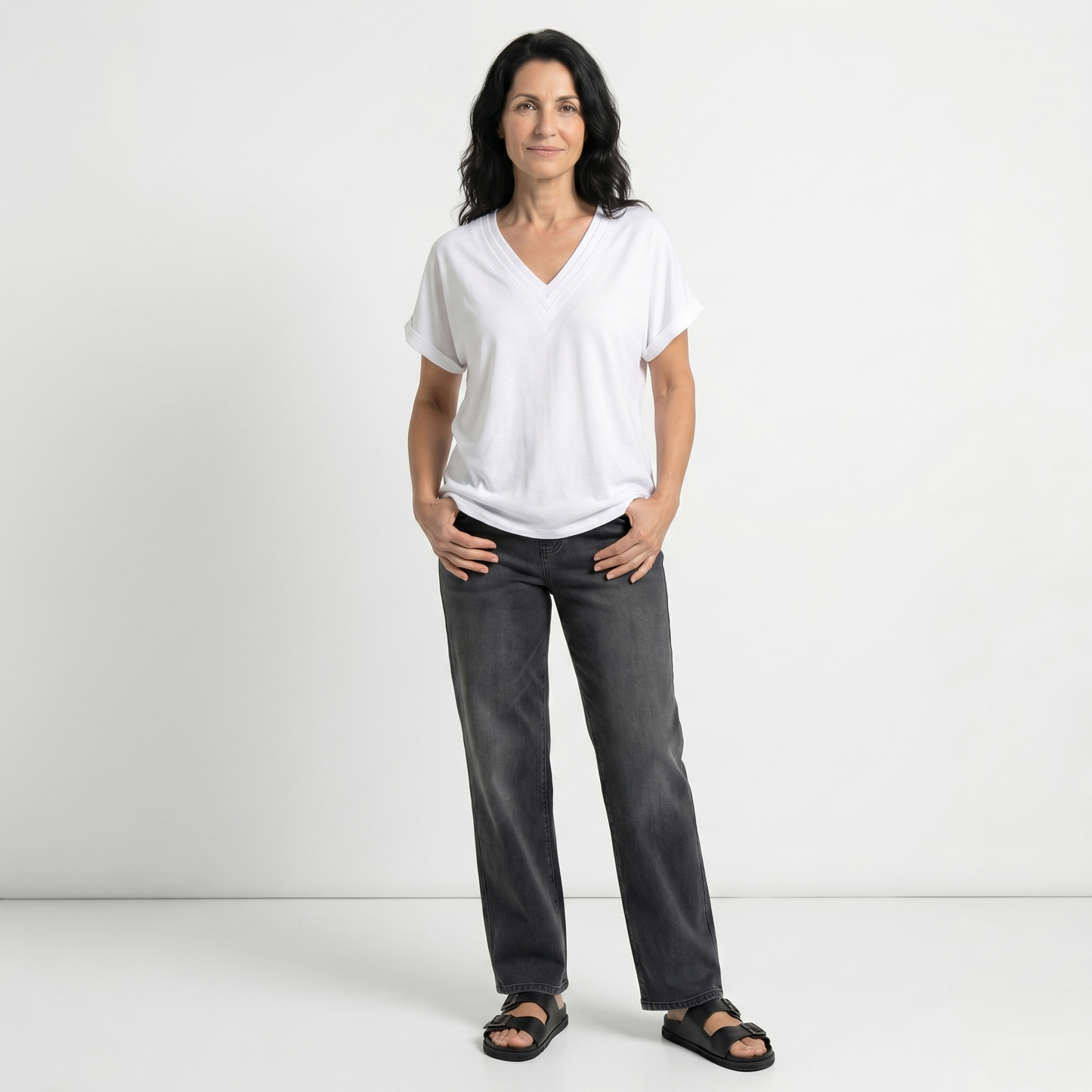 IRIS | TRICOU LEJER DECOLTEU V