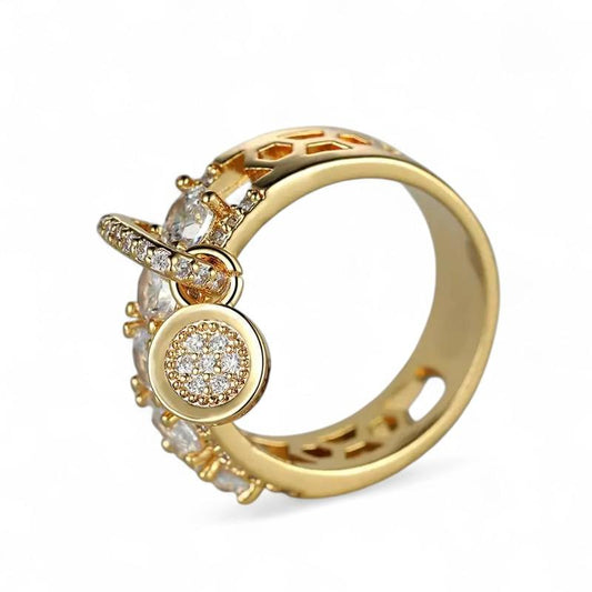 DANGLING SPARKLE RING